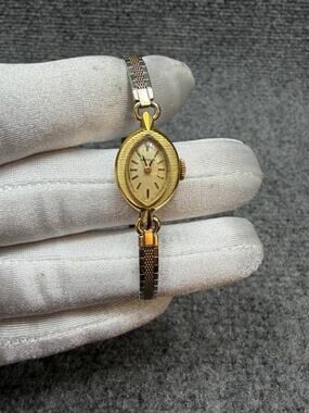 Vintage Benrus Ladies Watch 14K Gold Electroplate Stretch Band Not Working